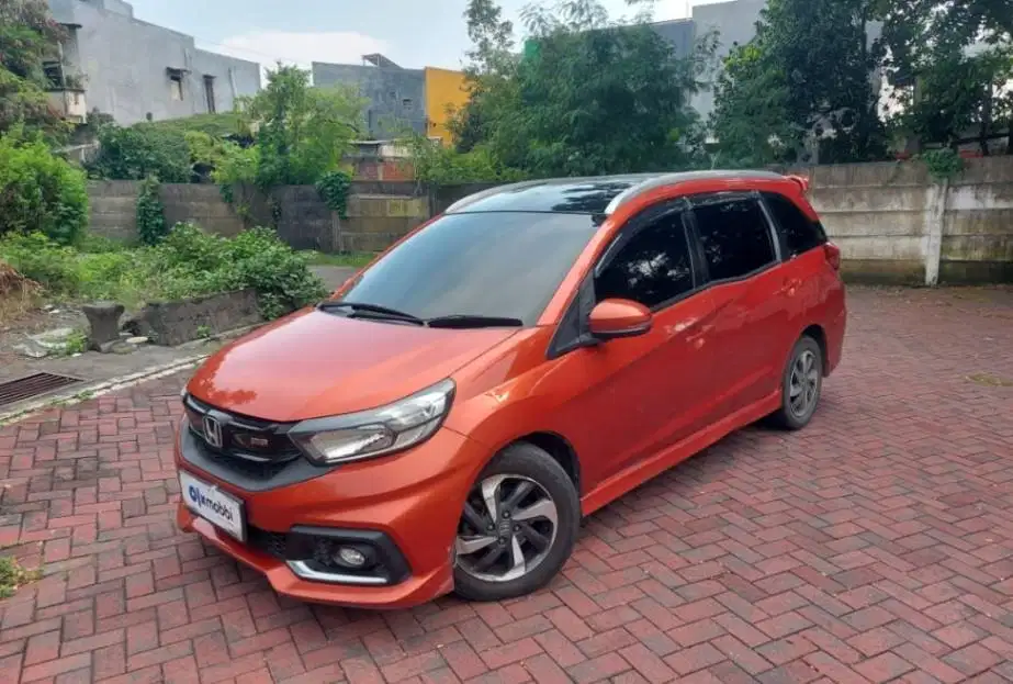 DP MURAH Mobilio 1.5 RS Bensin Matic 2017 ORANYE NTN