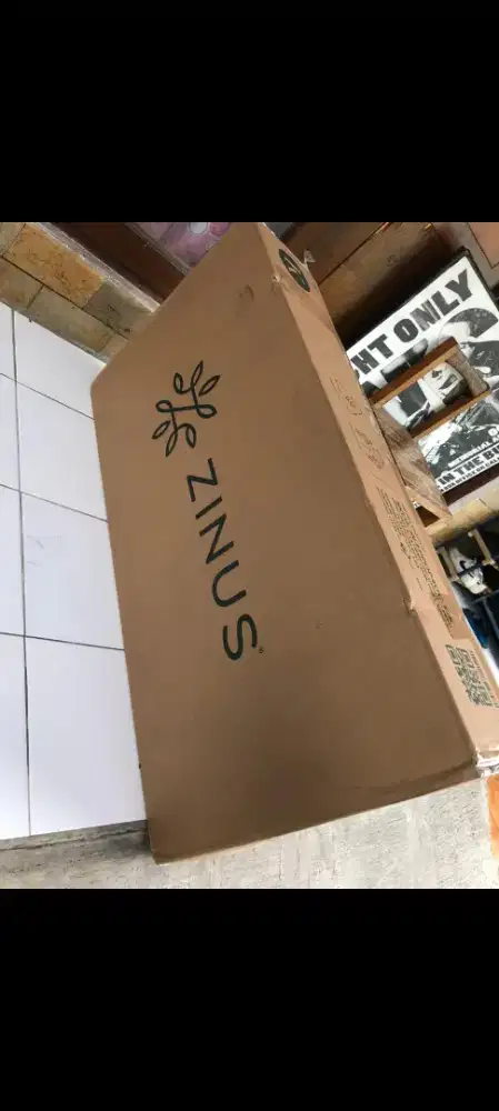 Dijual Dipan kasur Zinus 180 x 200