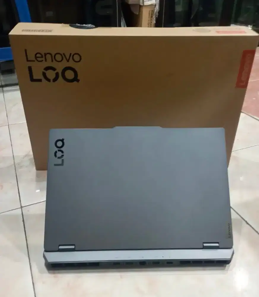 Lenovo LOQ 15IAX9 Core i5 gen 12 Ram 12GB RTX3050 6GB Garansi 9bln
