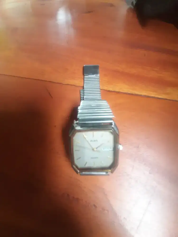 Jam tangan alba quartz original