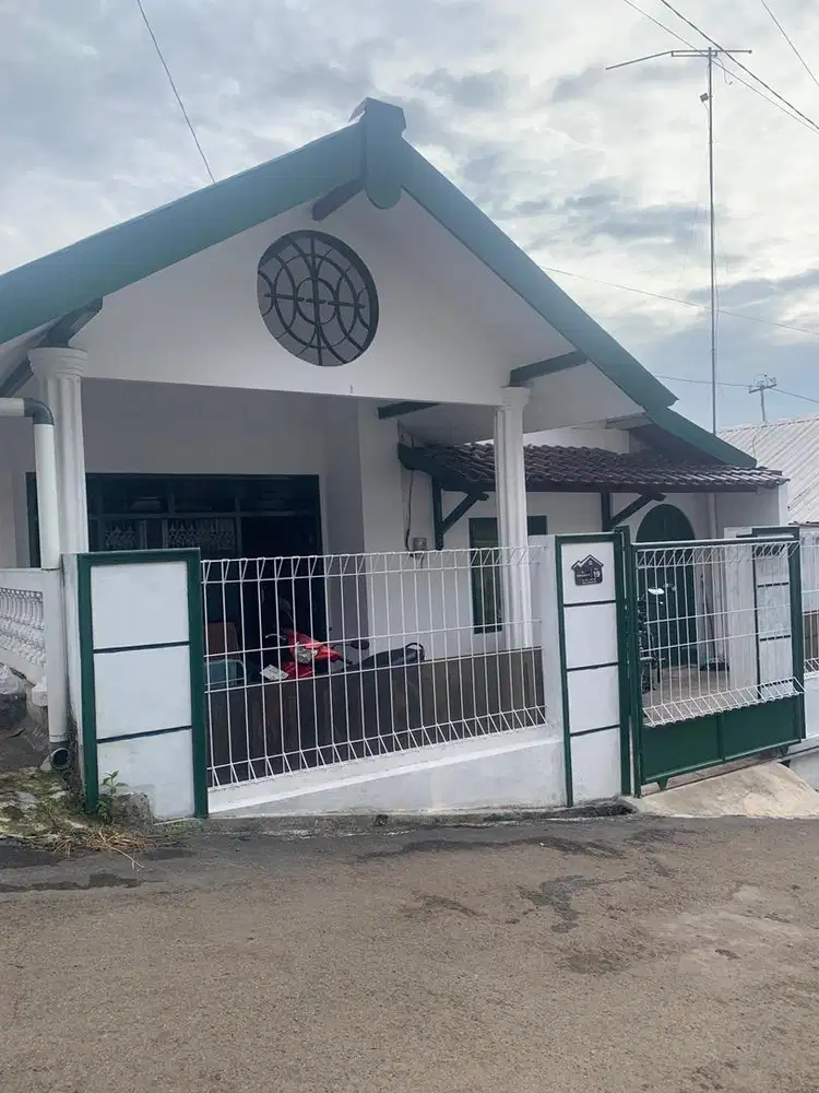 Kost dekat UKSW, Salatiga, aman, lingkungan kost,