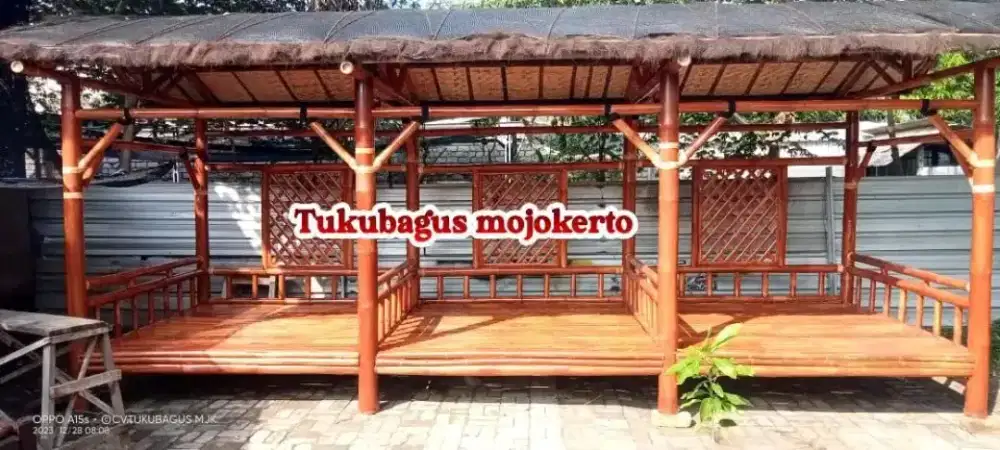 Gasebo bambu taman