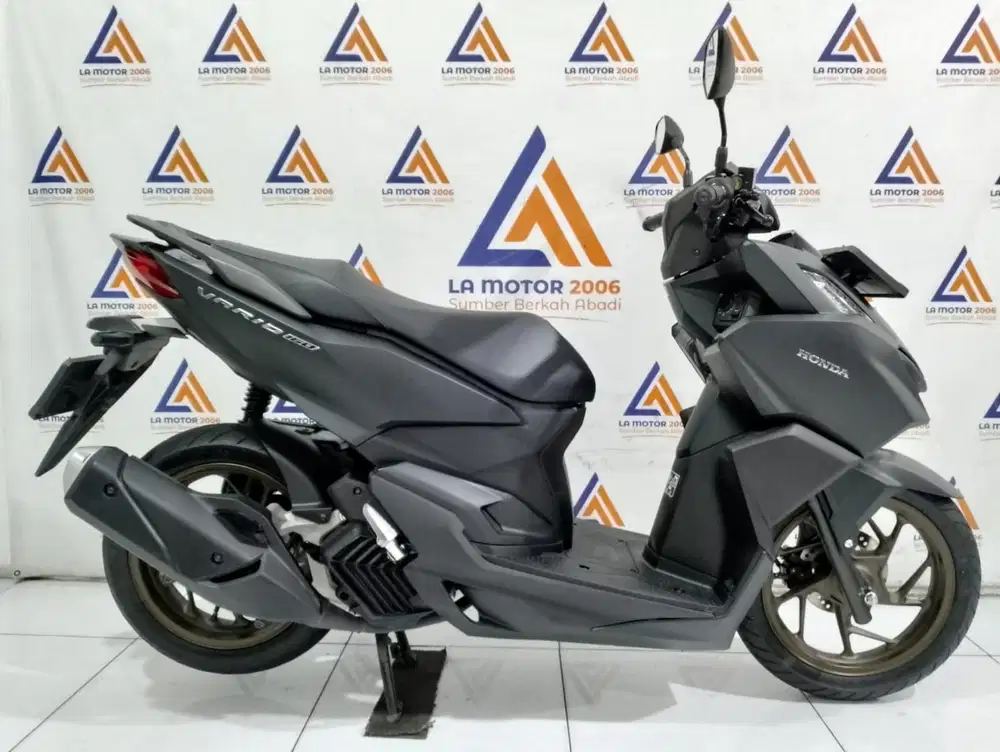 CASH/KREDIT VARIO 160 CBS 2025 VERY LOW KM (TT/PAYLATER/KREDIVO/CC 0%)