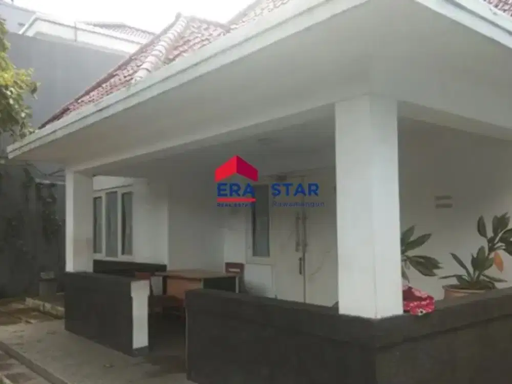 Rumah Tua hitung tanah harga sangat murah di Cideng Jakarta Pusat