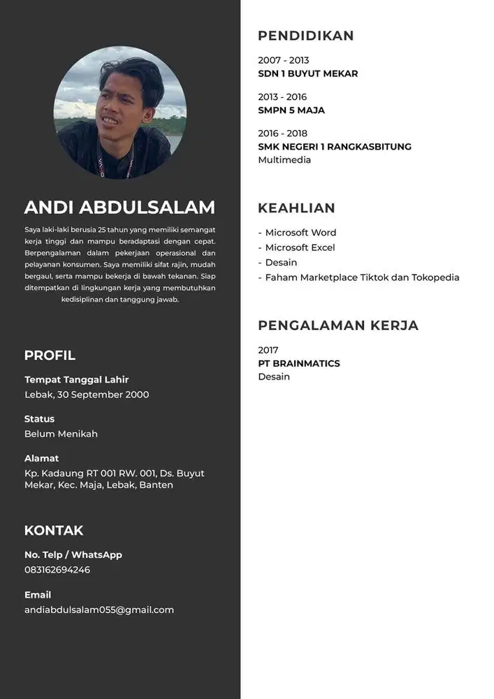 Mencari lowongan pekerjaan