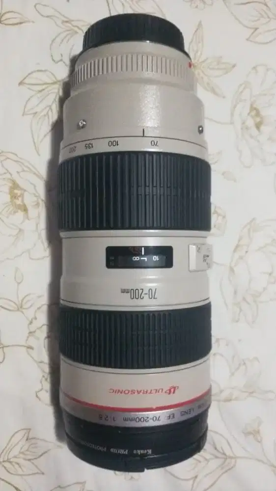 Lensa Canon ef 70-200mm Kondisi Bagus