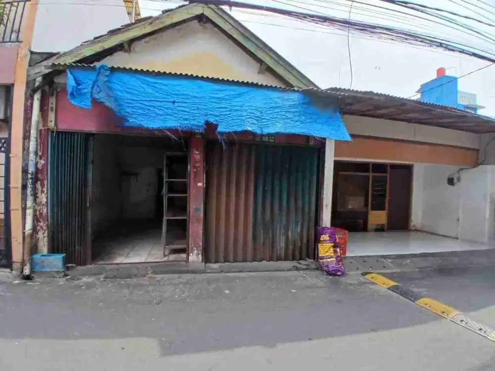 Rumah Hitung Tanah Di Kawasan Binus, Kebon Jeruk