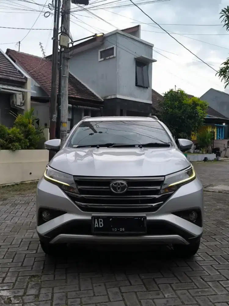 Dijual Toyota Rush manual Km rendah
