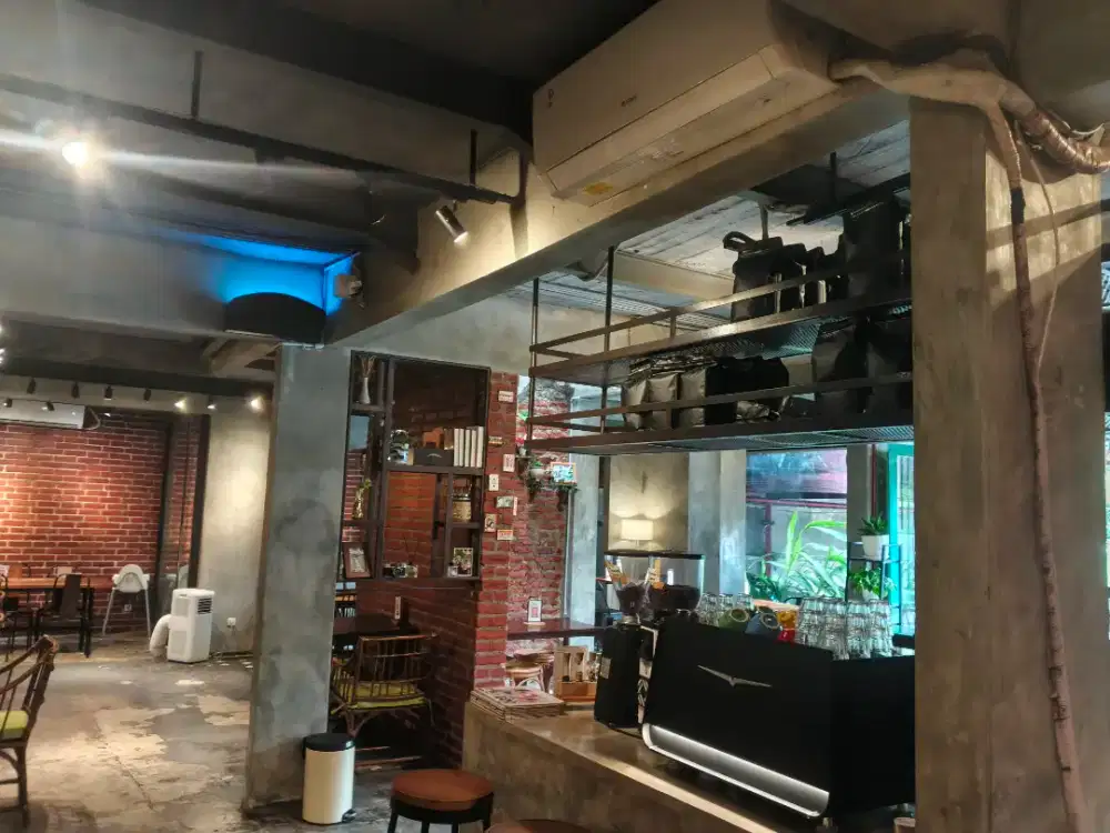 LOWONGAN BARISTA BERPENGALAMAN