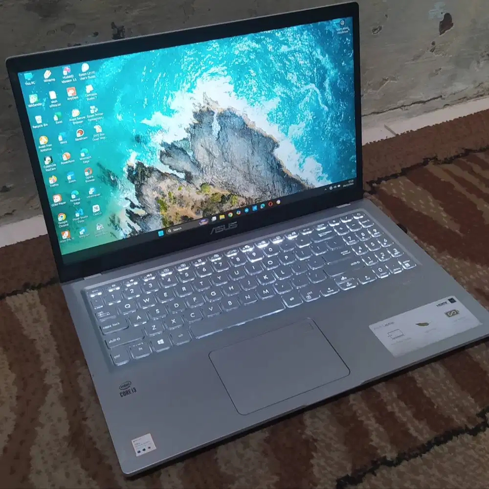 Laptop Asus Vivobook A516JAO