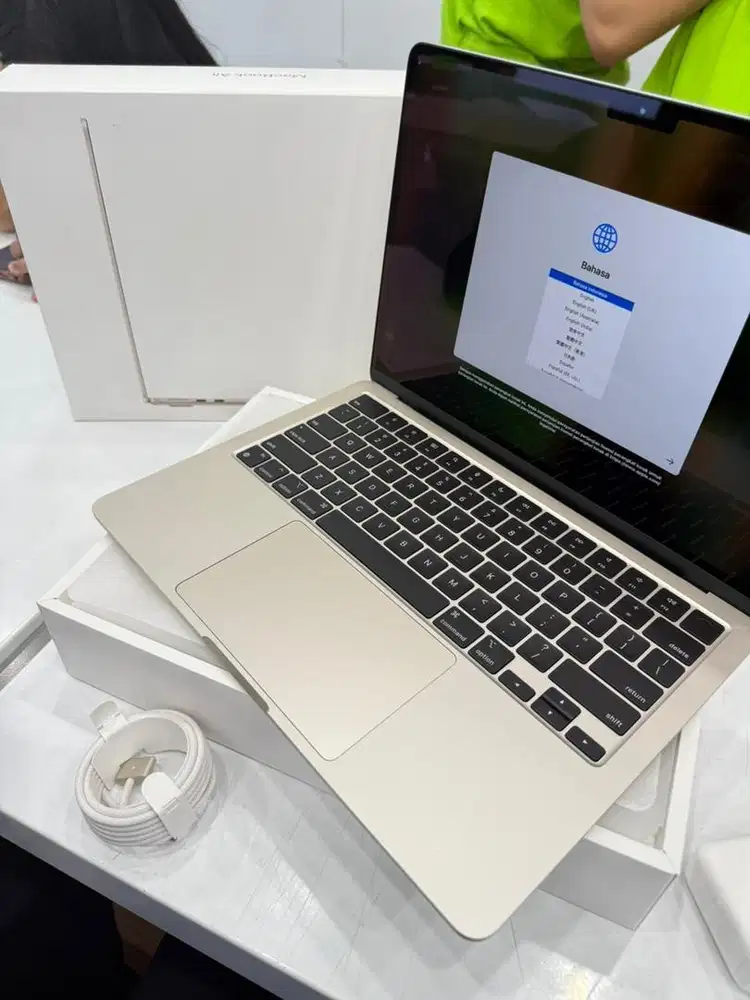 MacBook Air M4  13 8C GPU/16GB/256GB
