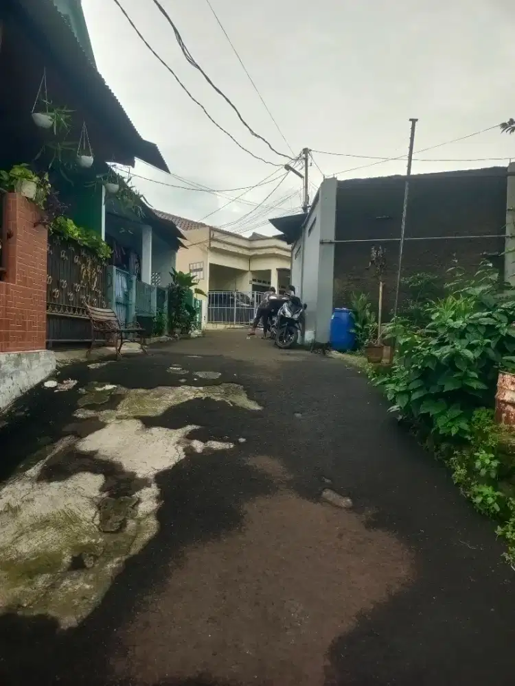 Rumah second dijual murah 38m²(150jt) Tole Iskandar Sukmajaya Depok