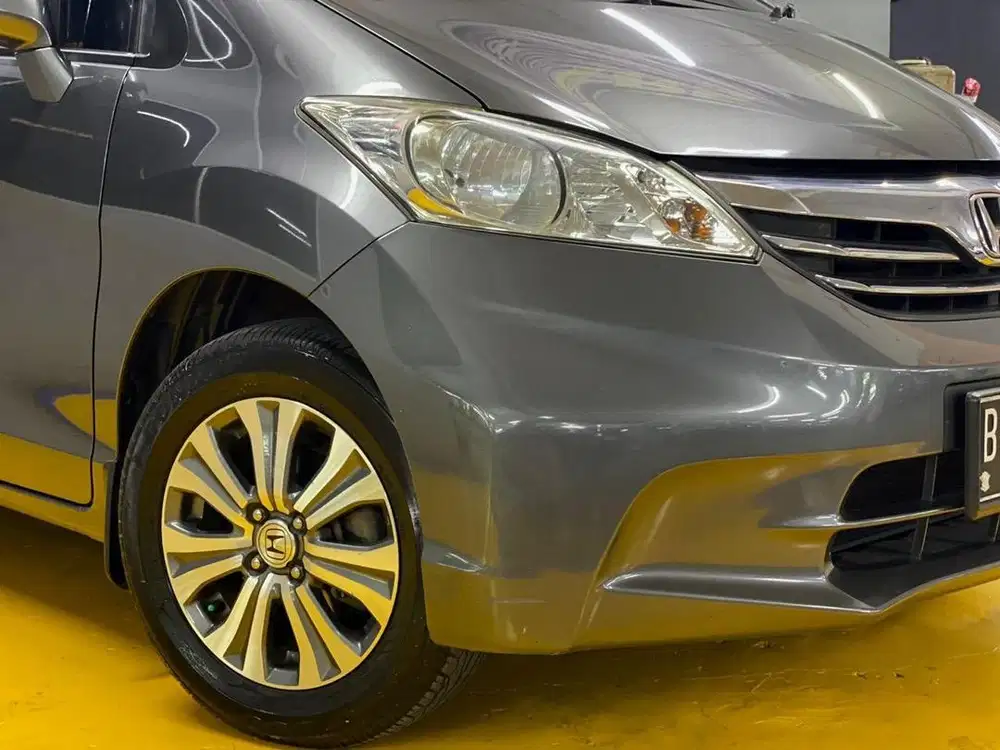 HONDA FREED S AT - GREY 2014