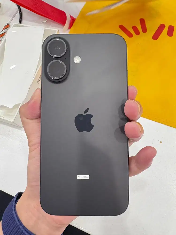 iPhone 16 128gb Black