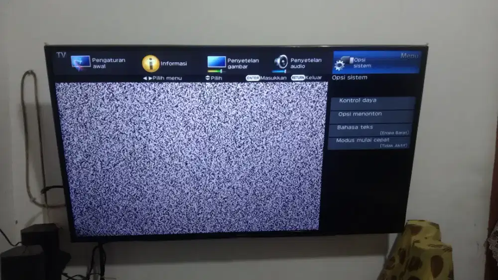 TV LCD merk Sharp  43