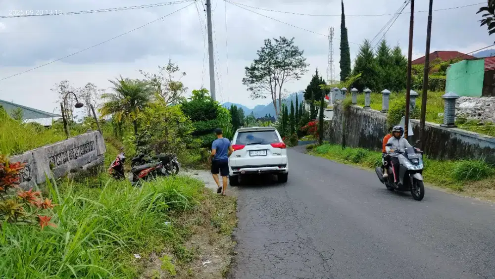 Tanah Tepi Jln Raya Tawangmangu