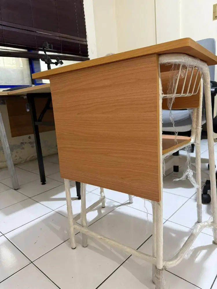 Meja dan Bangku sekolah Meja Kursi Belajar