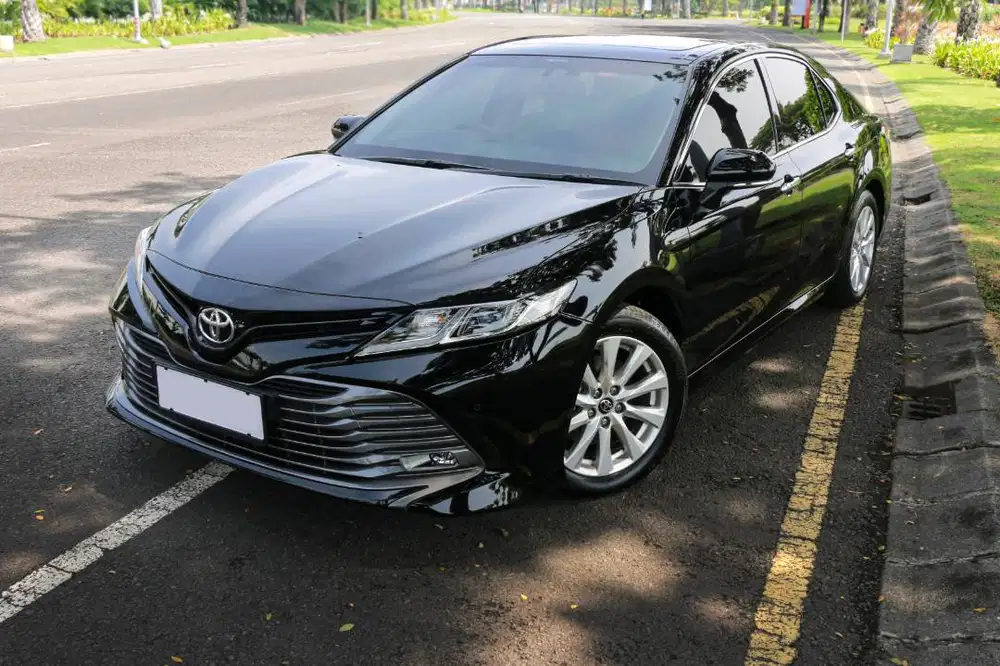 Camry 2.5 V 2019 (KM Rendah)