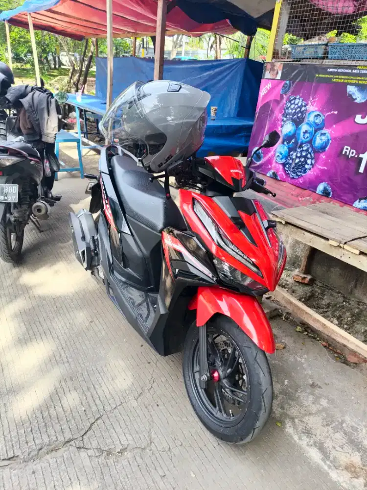 Vario 125 cbs iss