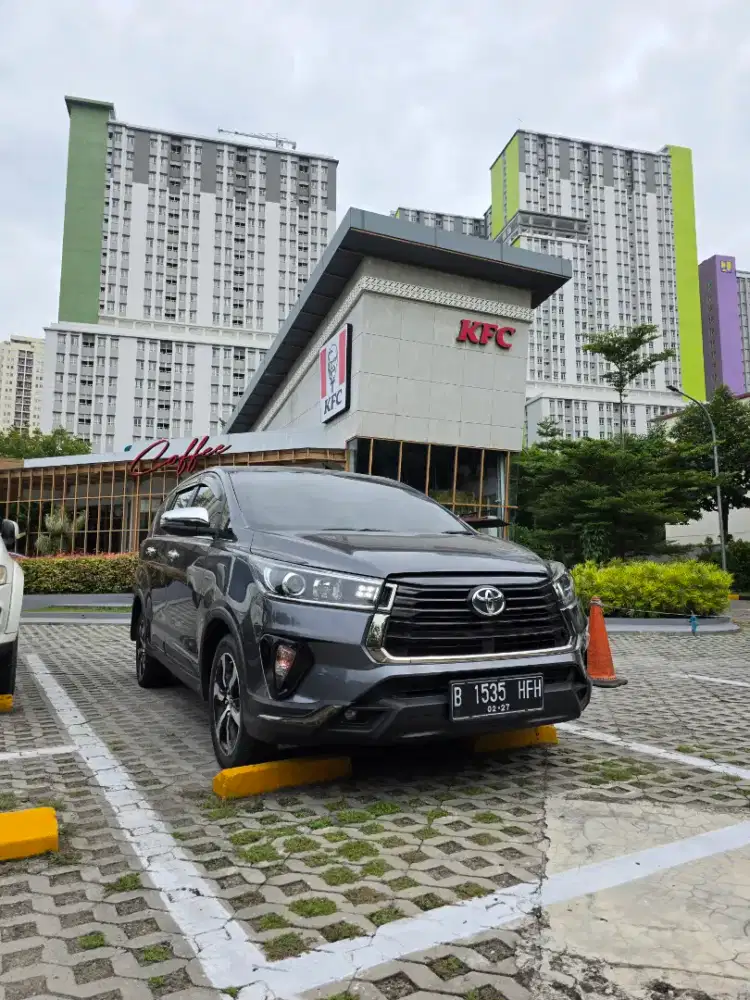 TOYOTA INOVA VENTURE METIC DIESEL ISTIMEWA