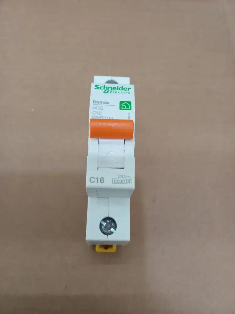 MCB SCHNEIDER 16A