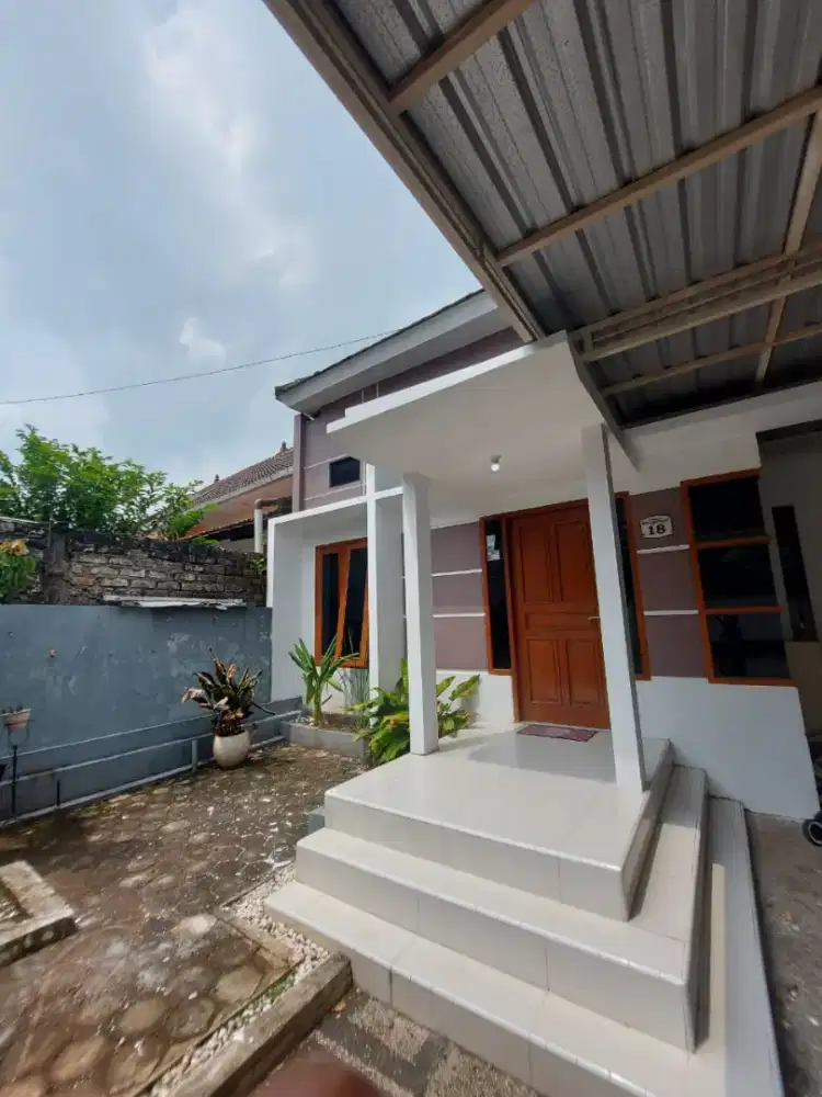 Di Jual rumah SHM, Strategis, tengah kota