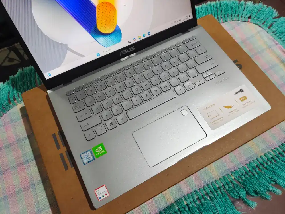 Laptop Asus a409fj core i5 8265u ram 8 ssd 512 vga nvidia mx230 fhd