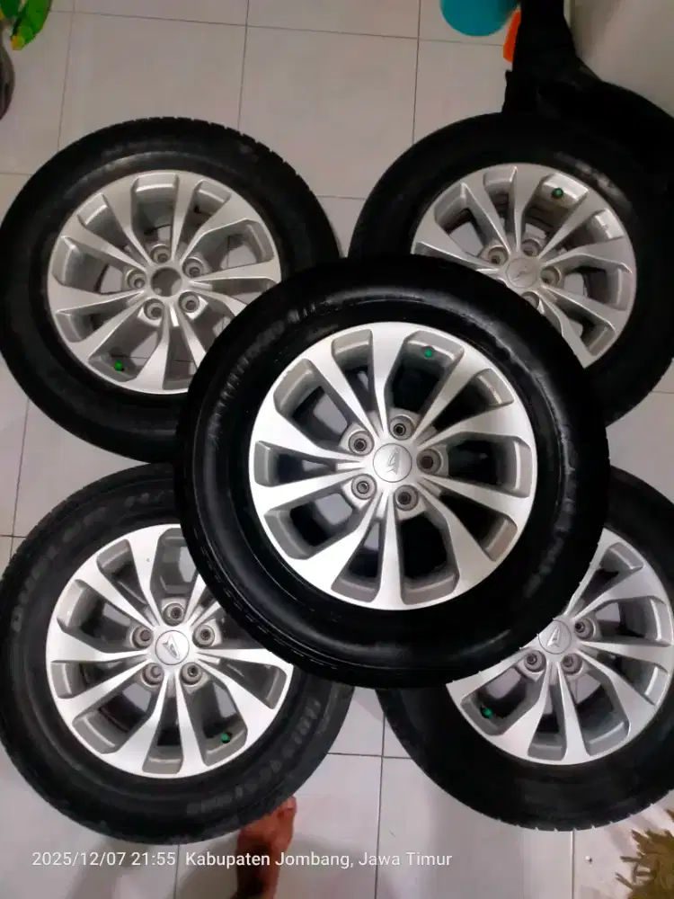 For Sale Velg OEM Terios Ring 16 PCD 5x114 jumlah 5 biji