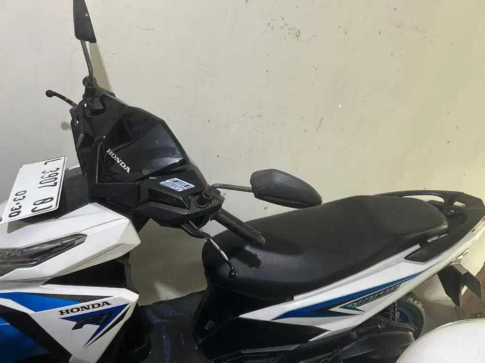 DIJUAL MOTOR VARIO 125 LED CBS ISS
