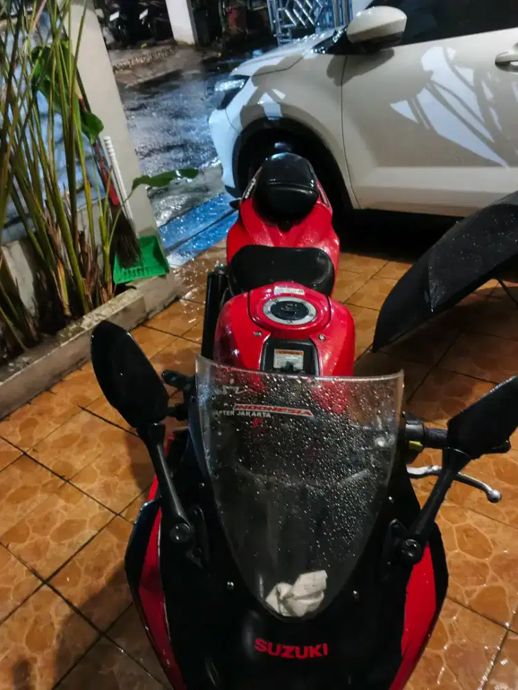 Dijual Suzuki GSX-R150 2017 – Kondisi Bagus