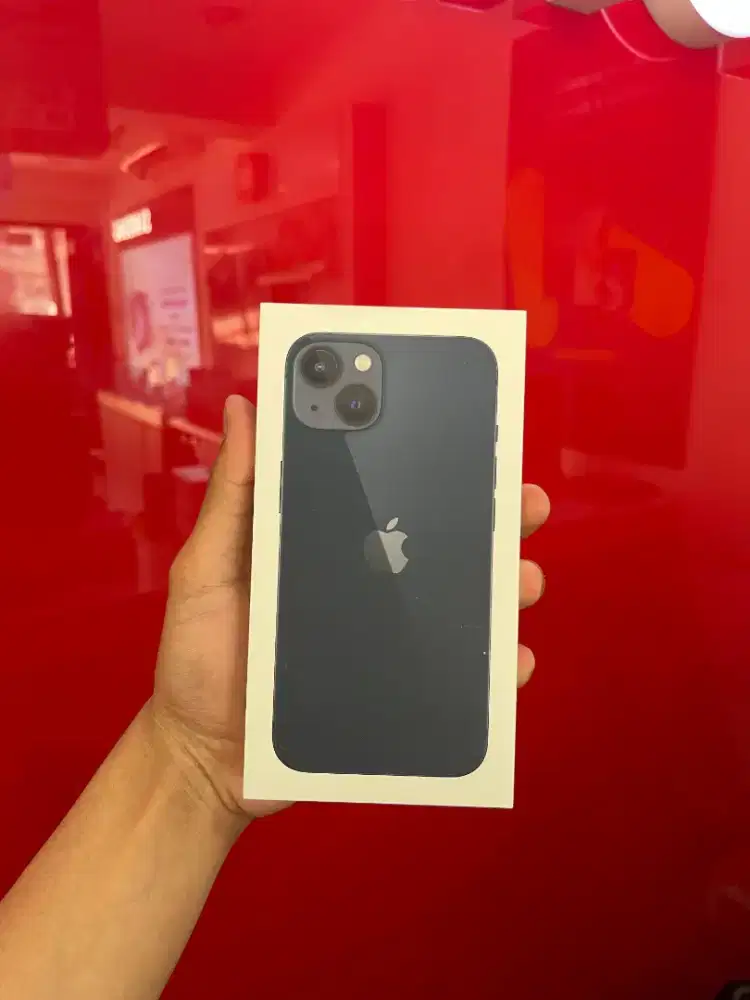 iPhone 13 128GB midnight & starlight Ready