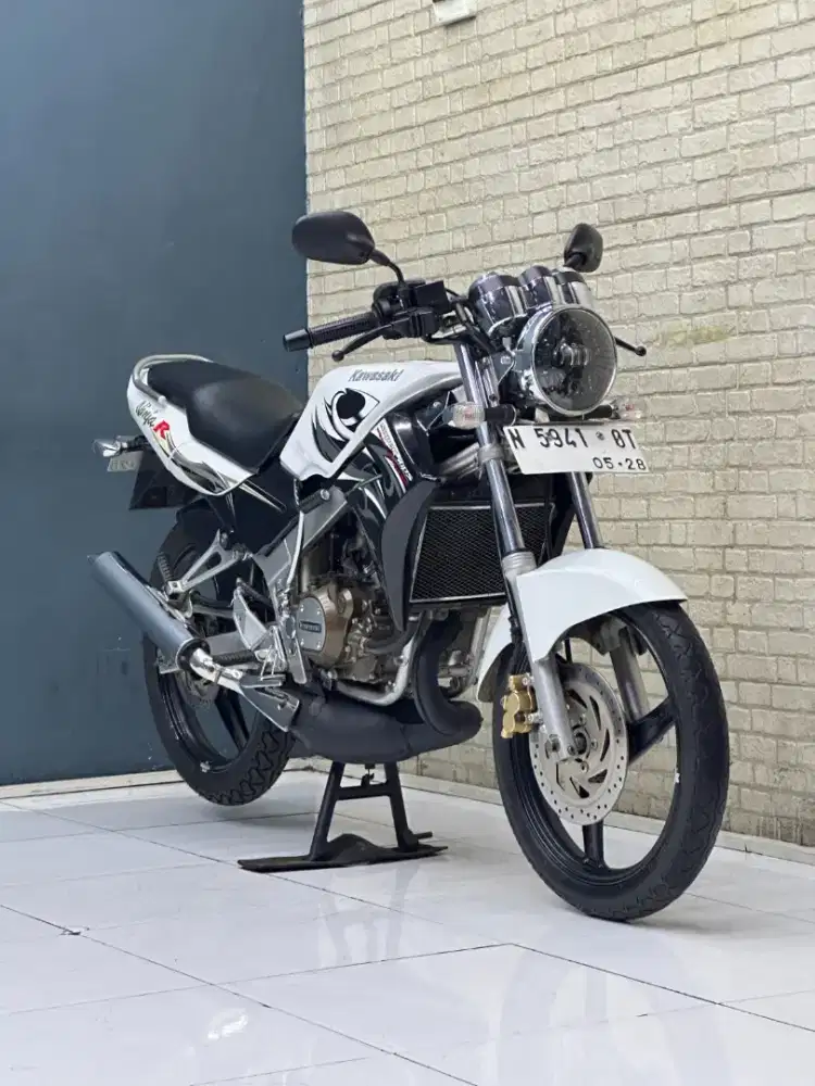 UNIT SIMPANAN‼️ KAWASAKI NINJA R 150 TH 2013 SUPER MULUS WARNA FAVORIT