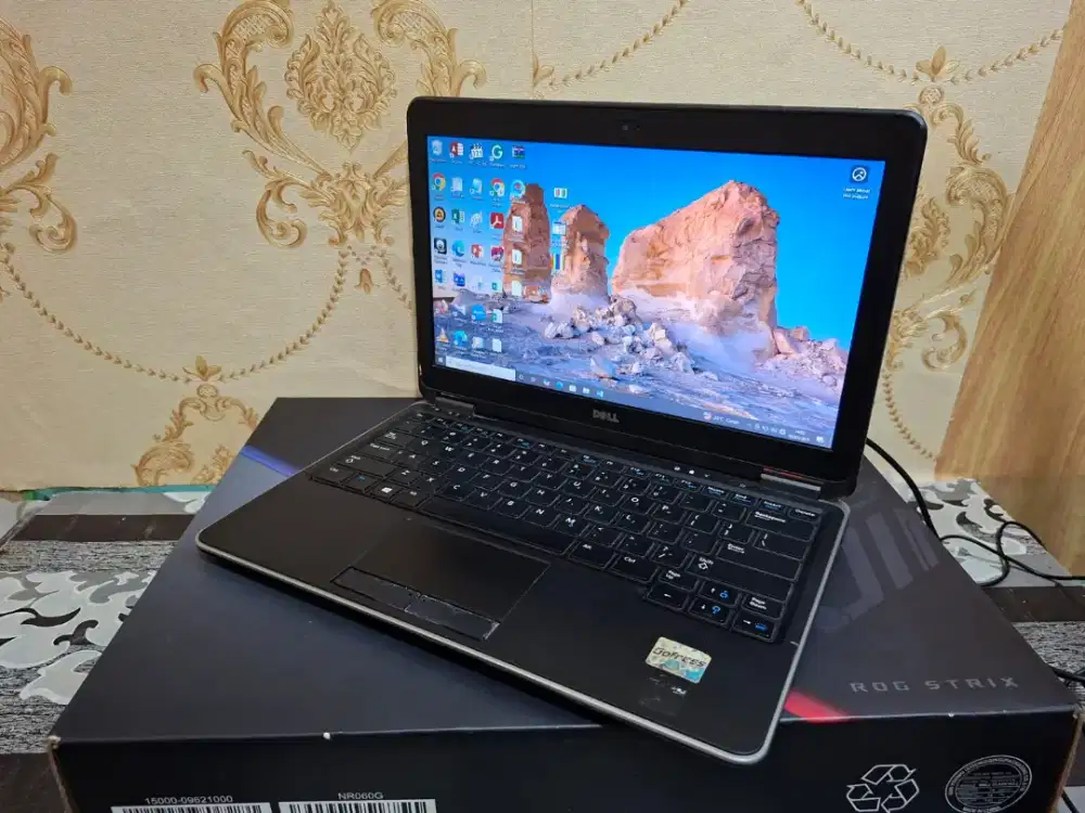 NO.102

LAPTOP DELL LATITUDE E7240 PROCESSOR INTEL CORE I5-4TH RAM 4GB