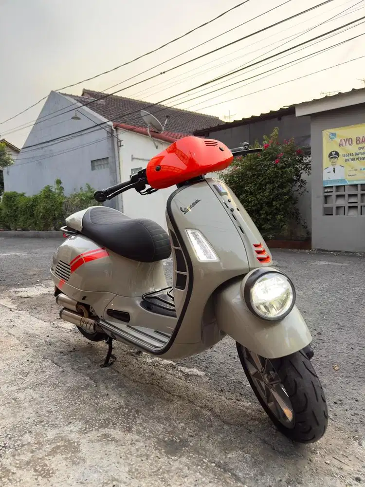 Vespa GTV 300 th 2023! Gress muluss (BU)
