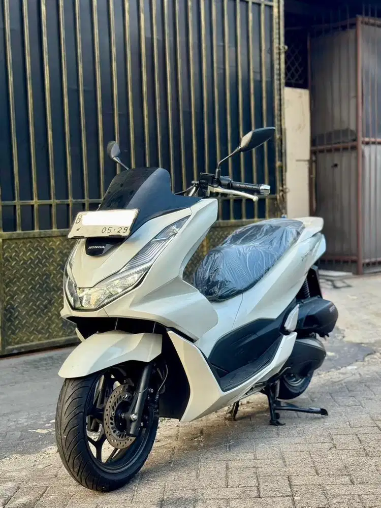 KM 601 KILO❗️PCX 160 CBS 2024 PUTIH