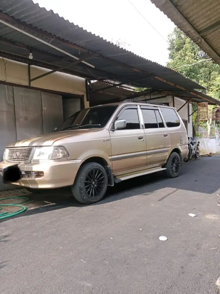 Di jual Kijang LSX solar tahun 2001