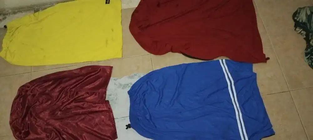 Sarung kandang burung dari kain