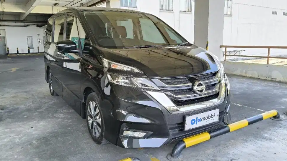 DP RENDAH Nissan Serena 2.0 Highway Star Bensin-AT 2022 DFX