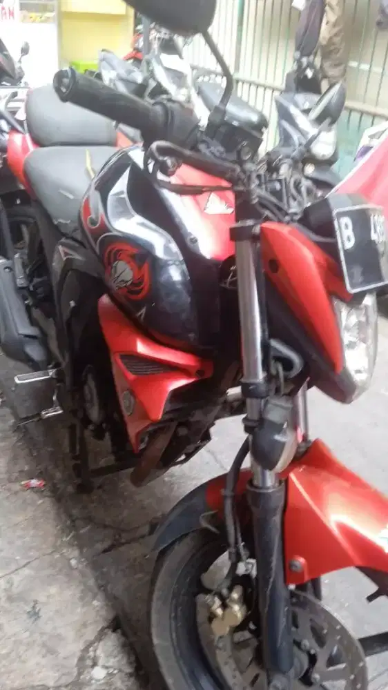 Yamaha byson fi tahun 2015 bpkb only