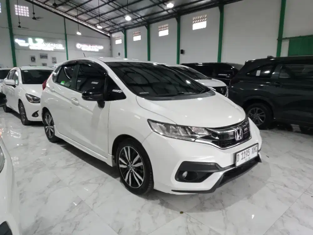 DP 10 JT Honda New Jazz RS Cvt/AT 2018