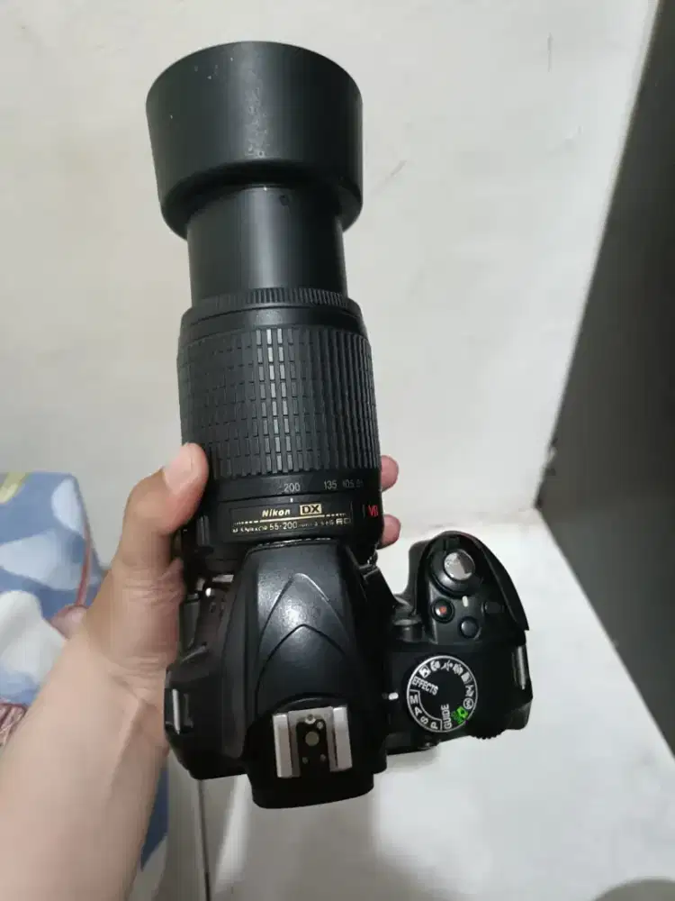 NIKON D3300 + 55-200MM VR