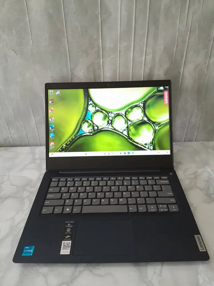 Like new Lenovo Ideapad Slim3, Core i3 gen11, Ram 8GB, NVME 256GB,14in