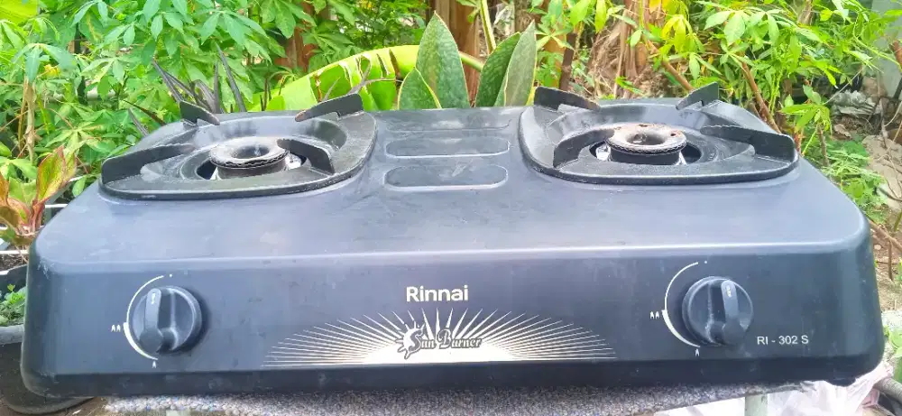 Jual kompor gas Merk Rinai kondisi normal siap pakai kondisi bagus