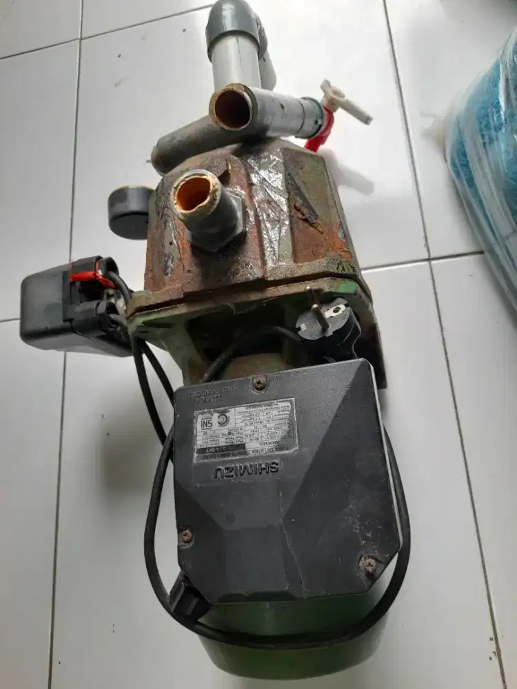 Mesin air jet pam merek shimizu.