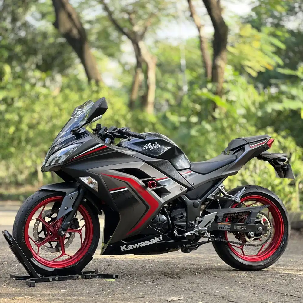 KAWASAKI NINJA 250 FI ABS SE LTD OLD GREY 2017 KM 9K PAJAK HIDUP GRESS