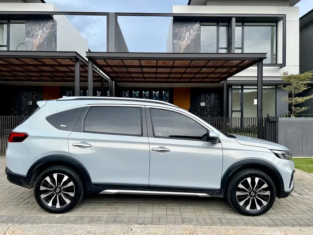 TERMURAH ALL NEW BRV PRESTIGE SENSING 2022 MATIC.