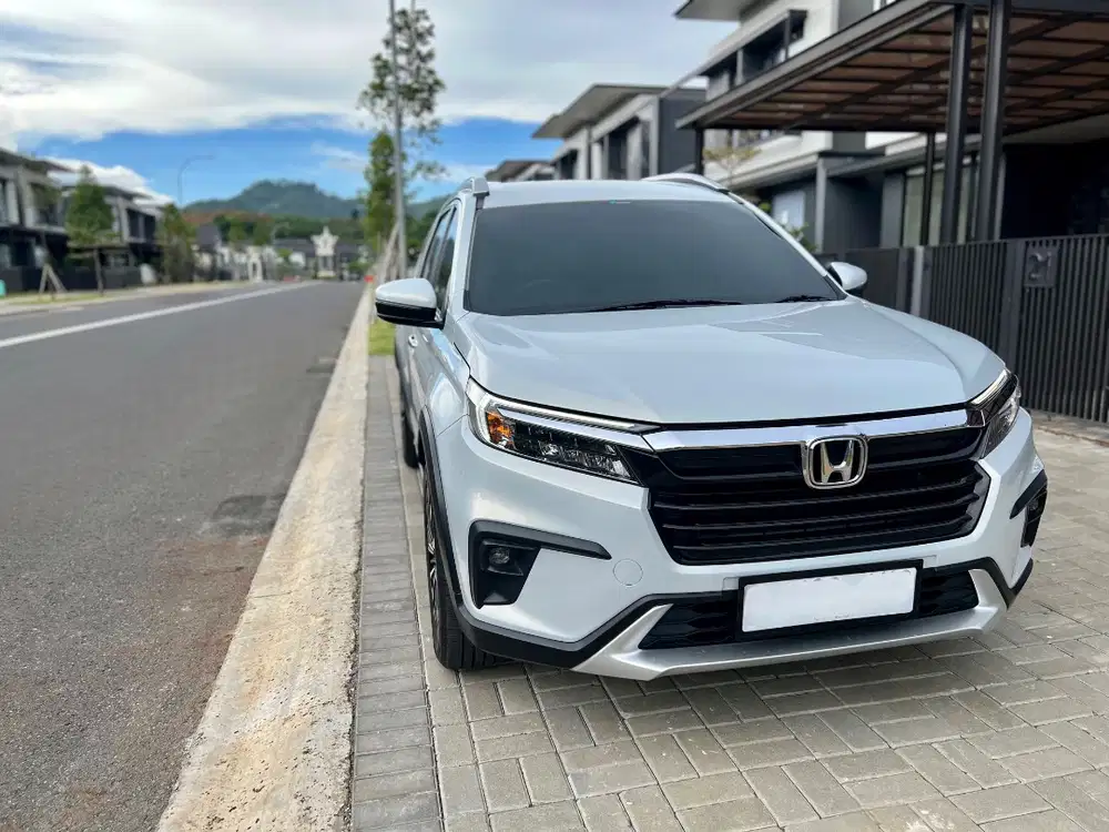 TERMURAH ALL NEW BRV PRESTIGE SENSING 2022 MATIC