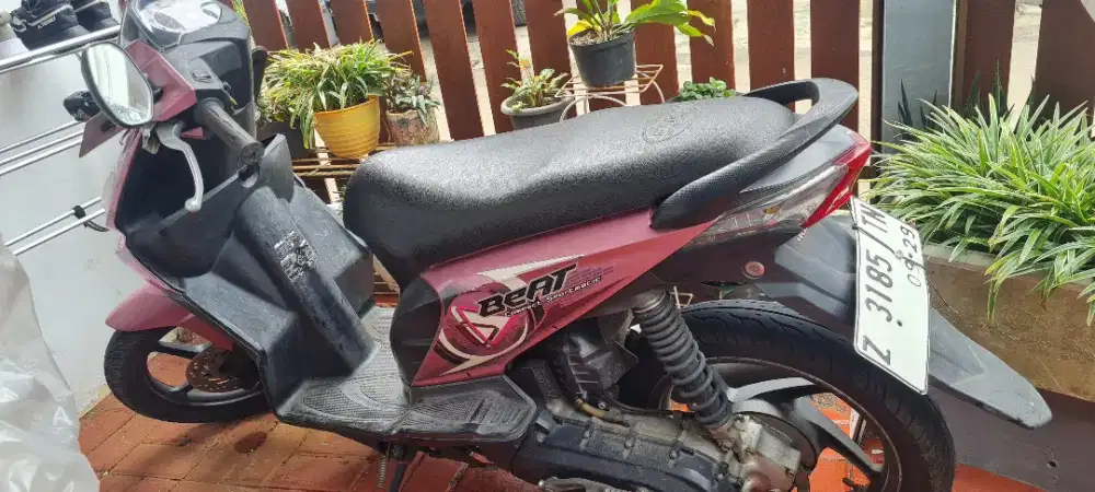 Jual motor beat tahun 2009