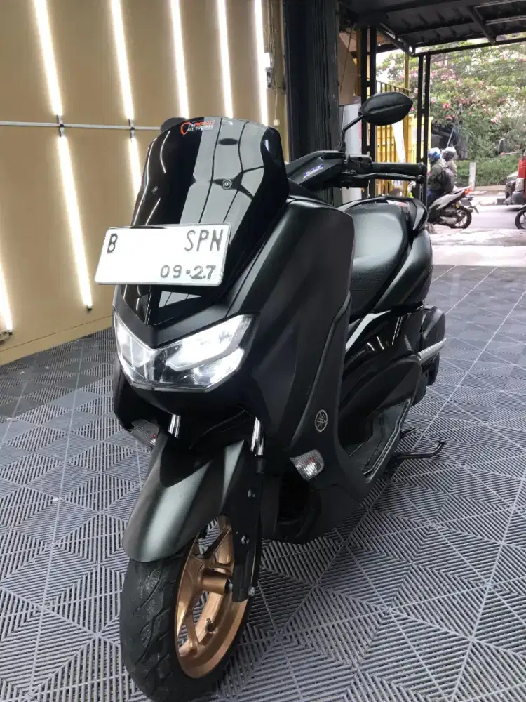 Jual motor N MAX tahun 2022