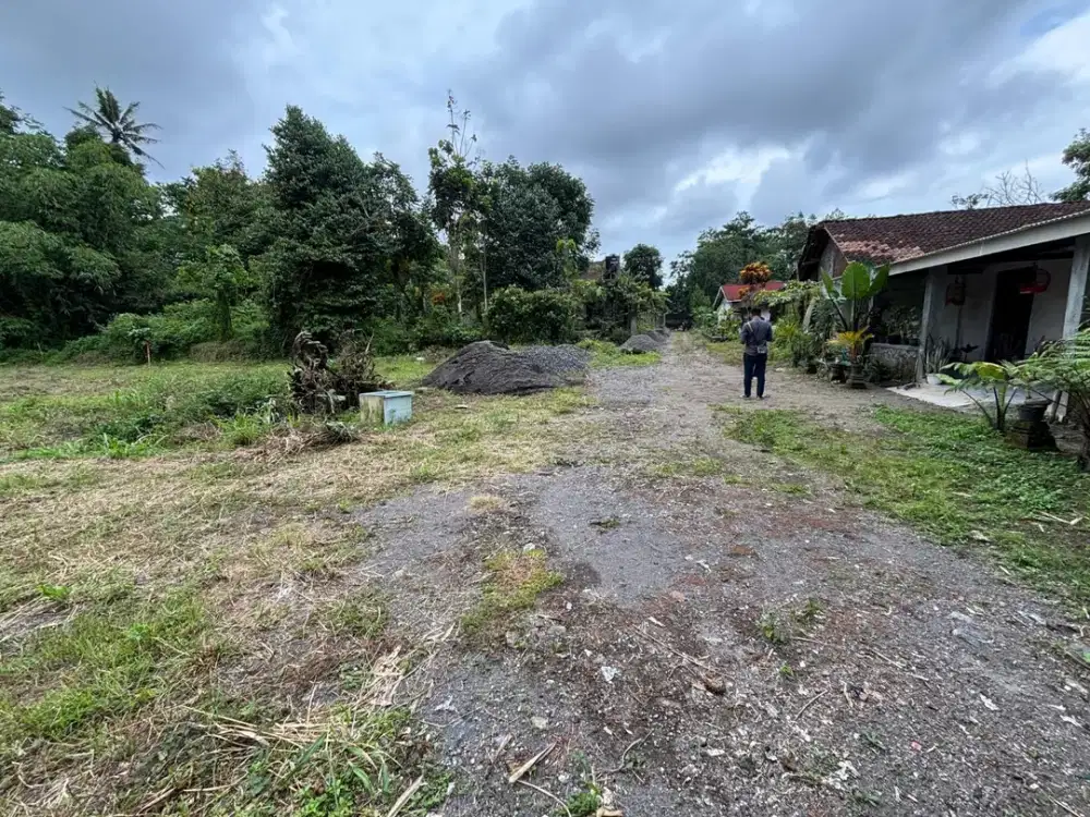 SHM Pecah, Tanah Barat Pasar Pakem Sleman